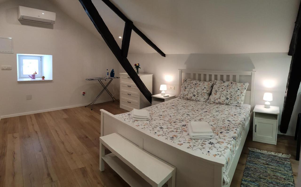 Kuca Za Odmor Zinzula Prázdninový dům *